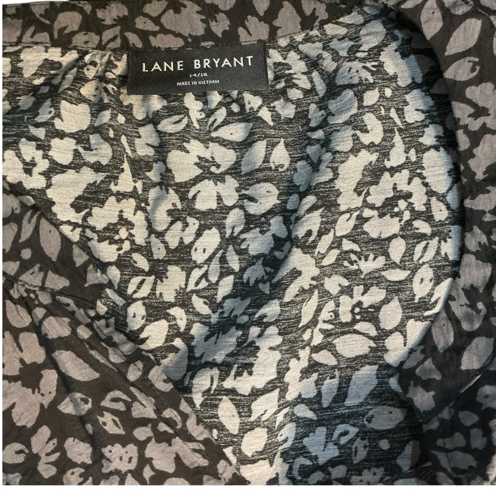 Lane Bryant Floral Long Sleeve Tunic Top – Size 14/16 – Gray/Black - Picture 6 of 7